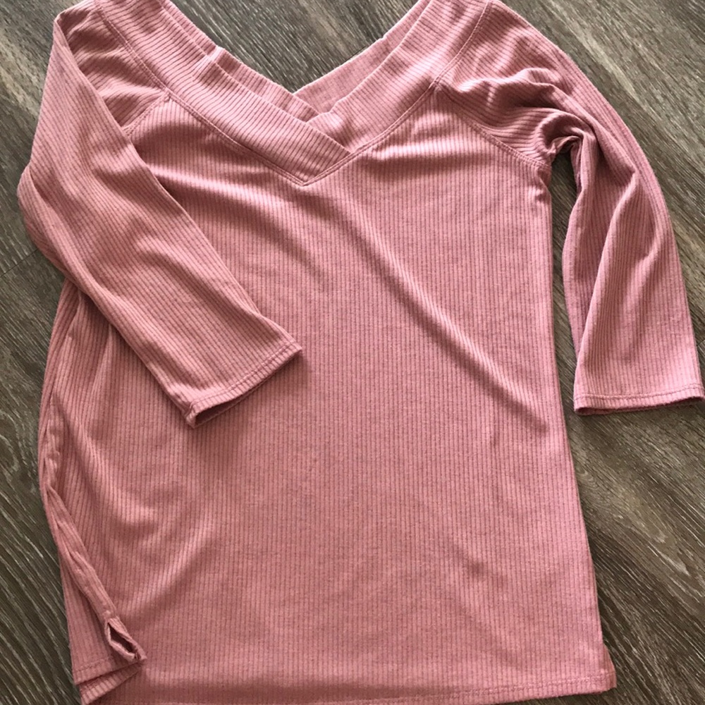 Off-Shoulder top